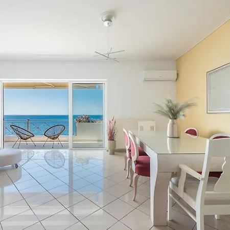 Calipso Apartment Piraeus